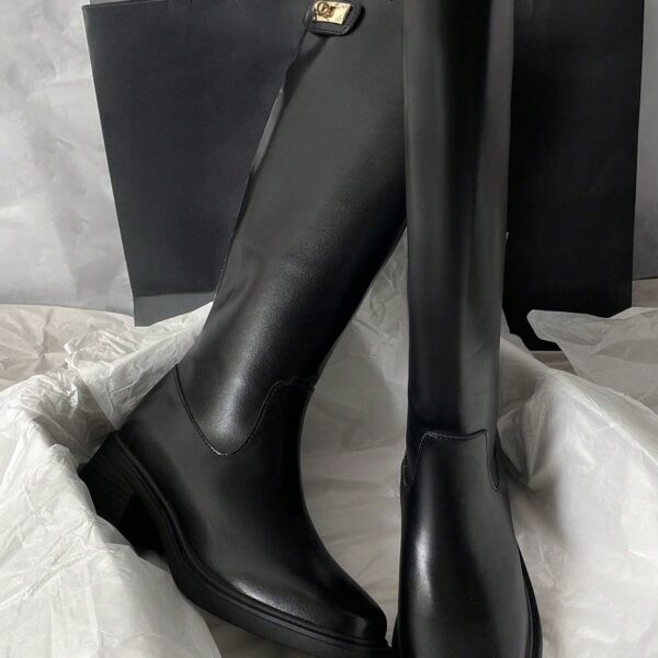 Bottes mi-talon